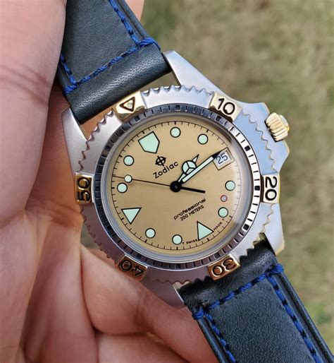 Zodiac Professional Vintage Divers Champagne Dial 38mm Mens Watch