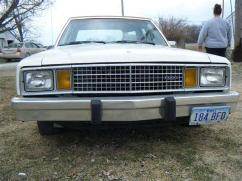 Buy Used 1980 Ford Fairmont Base Sedan 4 Door 33l In Mount Pleasant