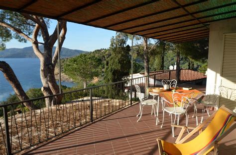 Etruria è il campeggio in toscana sul mare a marina di castagneto carducci: Ferienwohnung Elba am Meer - Capoliveri, Insel Elba