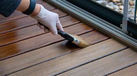 Here's How Long It Takes For Deck Stain To Dry