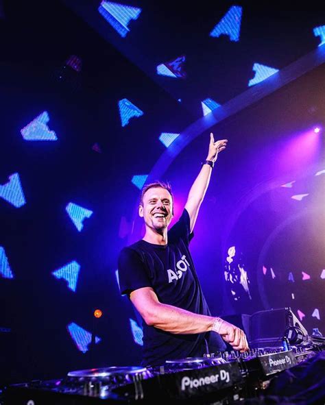 Armin Van Buuren A State Of Trance Episode 897 03012019 A State