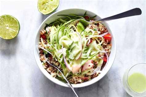 Quinoa And Cucumber Noodles Salad With Avocado Dressing Delicious Dinner Recipes Healthy
