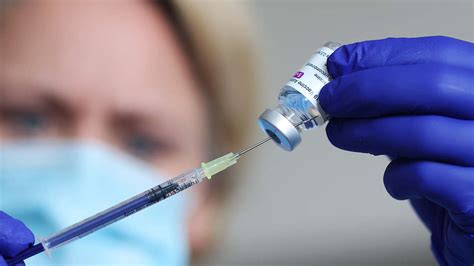 Die impfkampagne wird unterdies fortgesetzt: Impfstart beim Hausarzt: NRW beginnt vorzeitig mit Corona ...