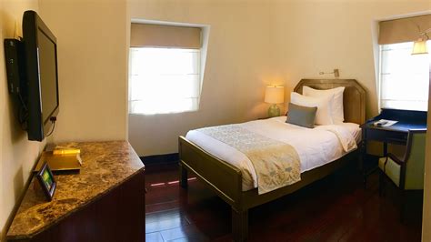 Many people book hotel rooms based on the number of beds. Luxury hotel suite with balcony, riverview | Villa Song ...