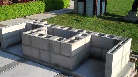 How To Build A Outdoor Fireplace With Cinder Blocks Encycloall
