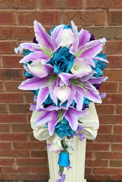 Purple Cascading Wedding Bouquets A Trendy And Timeless Choice