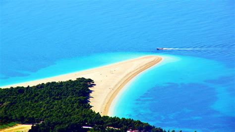 See reviews and photos of beaches in croatia, europe on tripadvisor. Island Brac Beaches - Split Croatia Travel Guide