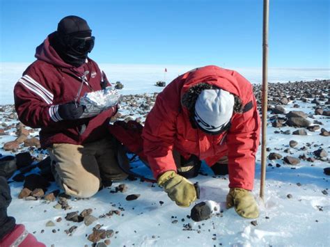 Magnets Are Bad News For Meteorites Sky And Telescope Sky And Telescope