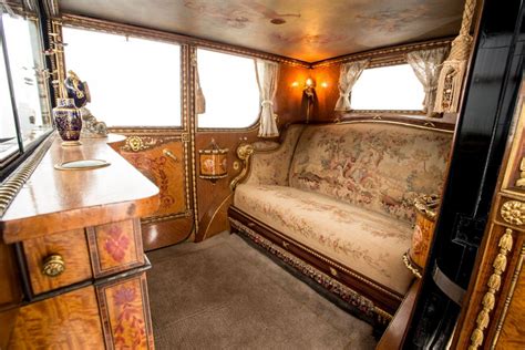 See Inside A 1926 Rolls Royce Phantom The Most Expensive Rolls Royce