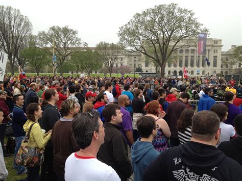 Reason Rally Draws Crowd Of 20000 Mason Votes