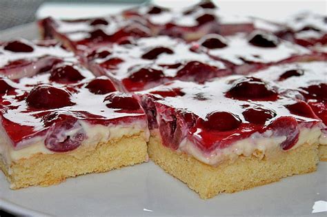 Beste Rezeptesammlung Kirsch Schmand Blechkuchen