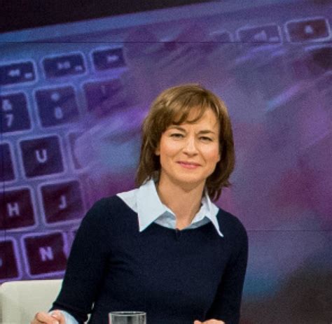 Check spelling or type a new query. Maybritt Illner: Edathy spielt den Rächer - Bilder & Fotos ...