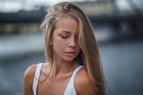 Blonde Face Portrait Freckles Closed Eyes Model Women Photography Kristina Wallpaper