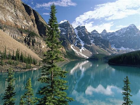 Dreamy Landscapes The Valley Of The Ten Peaks In Canada Ngca Travel
