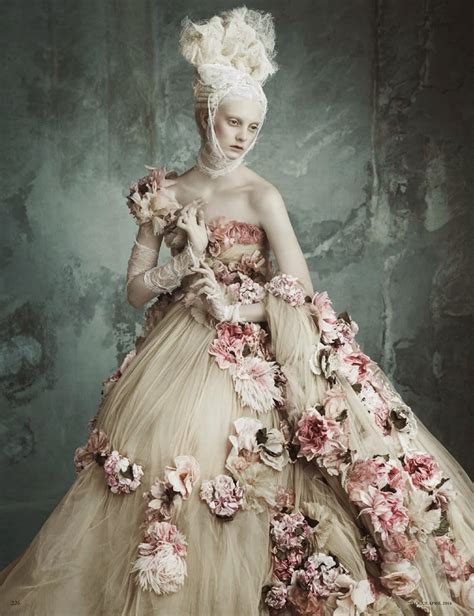 Duchess Dior Opulenze A La Marie Antoinette Models In Dolce