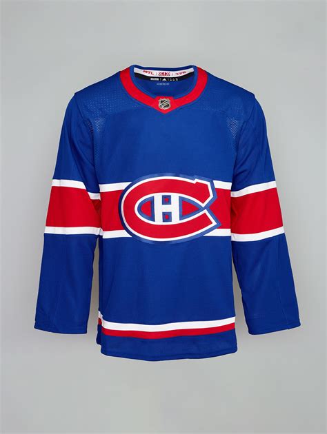 Nhl fans, show your colours with this adorable dog jersey with embroidered habs logo. Chandail officiel reverse retro - Club de Hockey des Canadiens