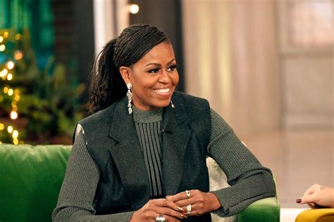 Michelle Obama On The Tonight Show April 2023 Where To Watch Nbc Insider