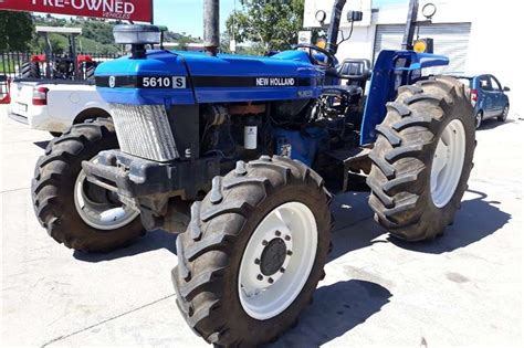 holland   dt  sale  wheel drive tractors