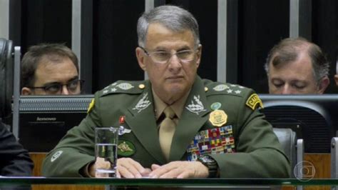 Ministério Da Defesa Anuncia Saída Dos Comandantes Das Três Forças Armadas Política G1