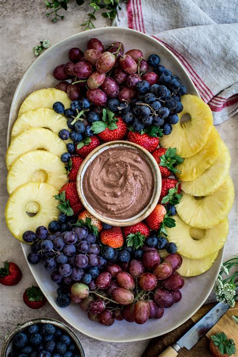 Easy Fruit Tray - Aimee Mars