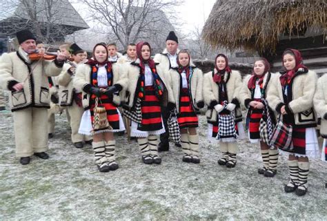 Traditions De Noël En Roumanie Les Colinde Central Transylvania