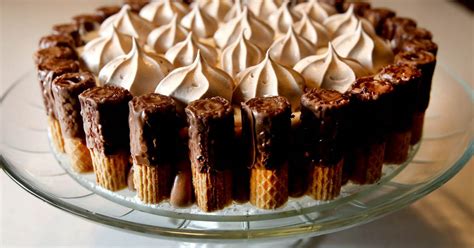 The easiest way to make keto whipped cream is to use your food processor. Chocolate Wafer Roll Dessert