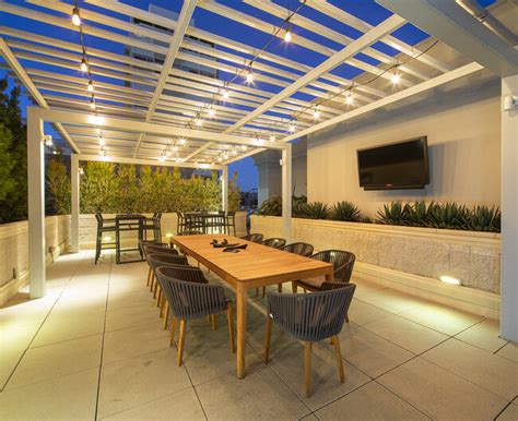 Wilshire Victoria Westwood Apartments - Los Angeles, CA | Apartments.com
