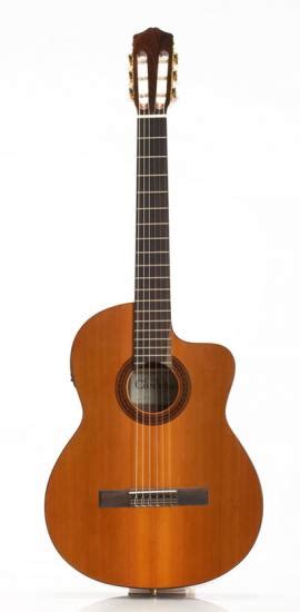 Cordoba C5 Ce Cedar And Mahogany Classical Nylon Guitar With Pickup