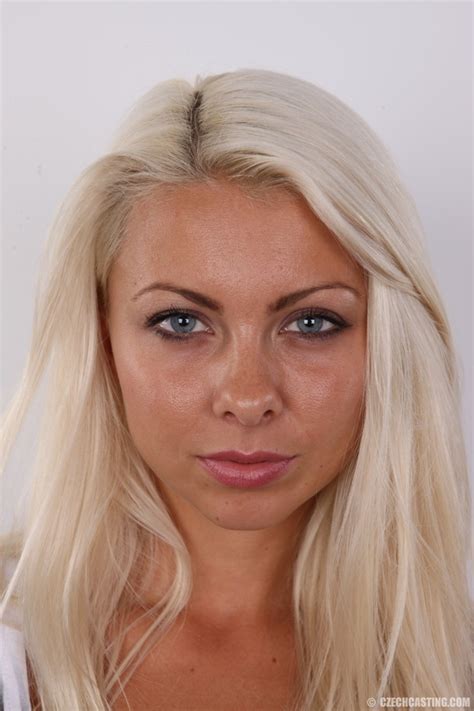 Hot Tanned Blonde With Horny Eyes Shows Pus XXX Dessert Picture 1