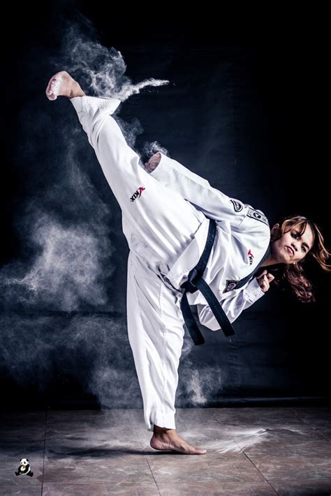 side kick by mark raphael edillon 500px martial arts photography martial arts girl martial