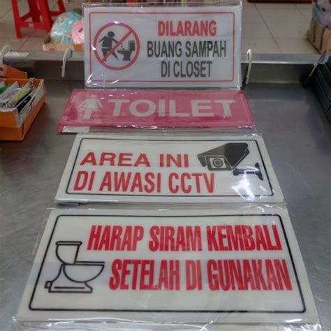 Jual Tulisan Sign Mika Akrilik Dilaeang Buang Sampah Ditoilet Toilet Area Ini Diawasi Cctv