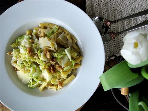 Casarecce mit Spitzkohl und Thymian- Sahne -Soße Casarecce Cabbage