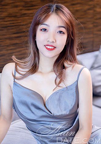 Mengyu wang (name in chinese: Most beautiful Asian member: Mengyu from Kaifeng, 20 yo ...