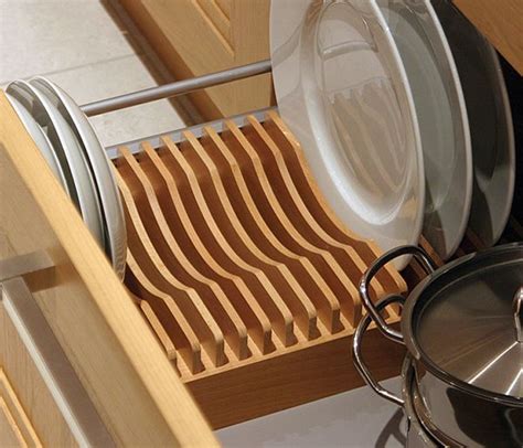 Plate racks definitely fall into the latter category with these lovely additions being a popular choice in kitchens across the globe in the 80's. organization 3 level drawer cabinet - Buscar con Google | Plate storage, Wooden drawer organizer ...