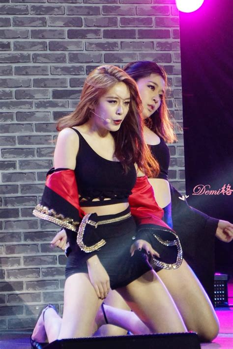 8 sexy photos from t ara jiyeon s latest performance