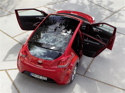 Actual mileage may vary with options, driving conditions, driving habits and vehicle's condition. Veloster / 1st generation / Veloster / Hyundai / Banco de ...