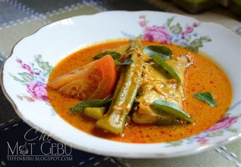 1 biji bawang merah besar (1/2 ditumbuk, 1/2 dihiris untuk tumis). KARI IKAN TENGGIRI.....RINGKAS DAN MUDAH. - Dapur Tanpa ...