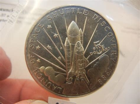 Sold At Auction 1988 Space Shuttle Discovery 5 Dollar Comm Coin