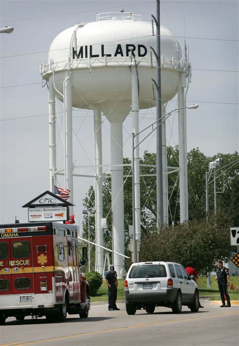 Millard Water Tower Spills 36000 Gallons Omaha Metro
