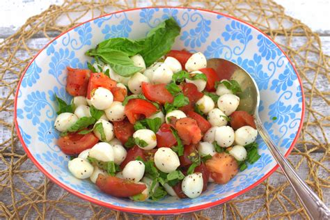 Bocconcini Caprese Fresh Tomato Mozzarella Salad