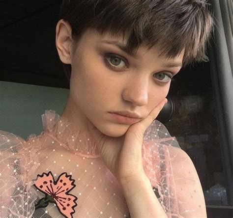 He is the younger brother of boxer charlie edwards. Pin by * sonny. on HAYDEN. | Womens haircuts, True beauty ...