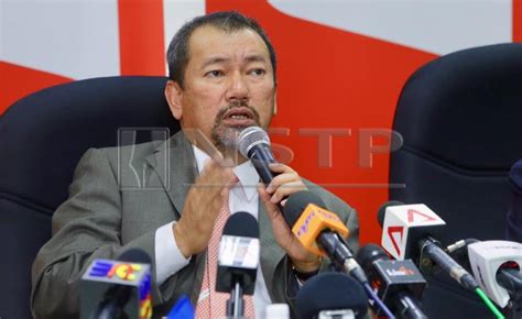 Azhar telah dilantik menjadi ketua pegawai eksekutif mrt corp. 11 candidates shortlisted for FGV CEO post | New Straits ...