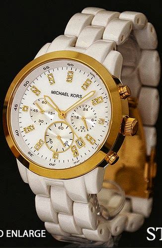 Unique design: michael kors watch....order now