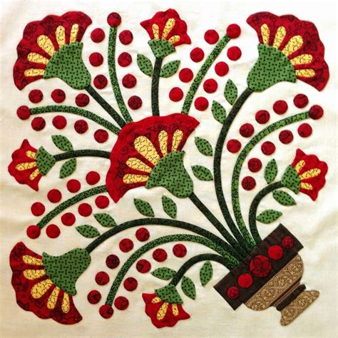 pin-by-kate-carroll-on-quilt-ideas-flower-quilts,-applique-quilting,-applique-quilts