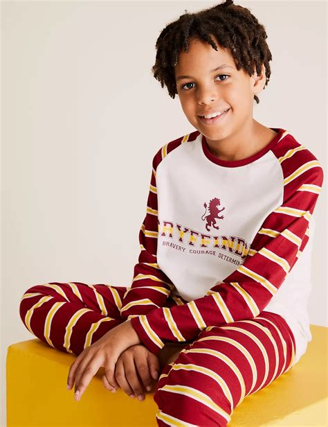 Harry Potter™ Gryffindor Pyjama Set 6 16 Yrs Mands