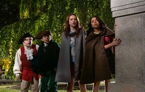 Find out the latest netflix casting calls, movies, and tv show news for netflix. The Sleepover on Netflix - A Fun Family Adventure | Cast ...
