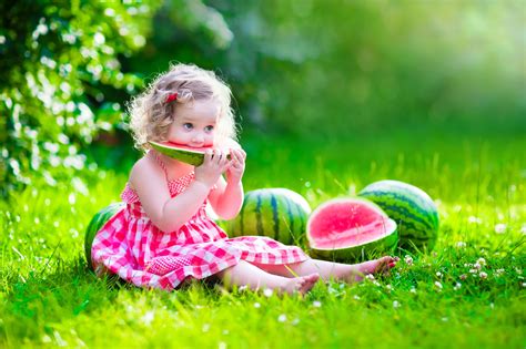Cute Children Wallpapers - Wallpaper Cave