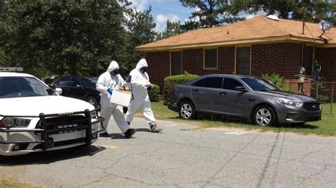 Decomposed Body Found On Clark Street In Bloomfield Macon Telegraph