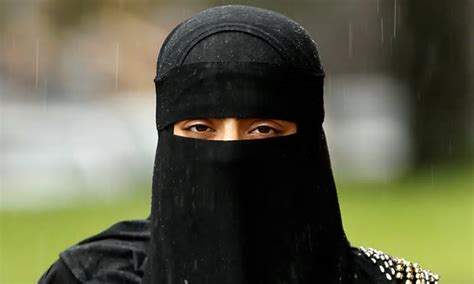 Quebec Renews Burqa Ban Debate In Parliament The Muslim Times