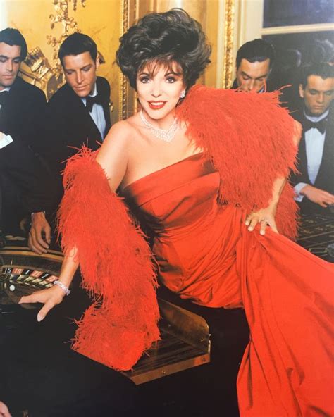 Dame Joan Collins Glamour Outfit Faye Dunaway Barbra Streisand